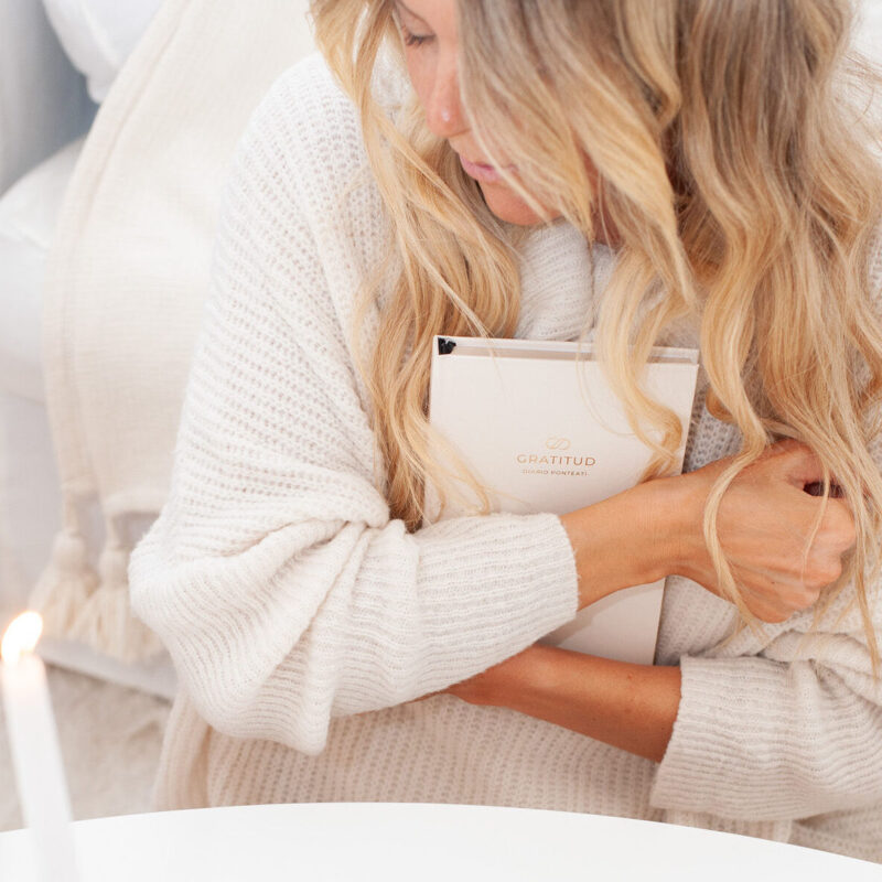 Diario de Gratitud, Amor Propio Y Manifestación + E-Book de acompañamiento