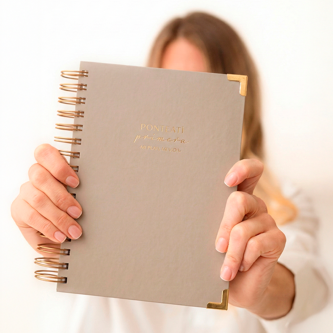 AGENDA para diseñar tu VIDA con "Claridad, Dirección y Amor Propio" (Ebook digital de acompañamiento incluido)